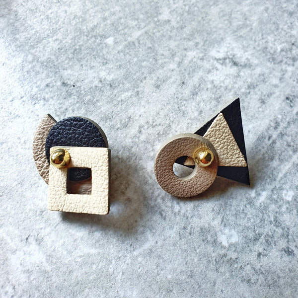 Geome Multiway Asymmetrical Megastuds (MONO)