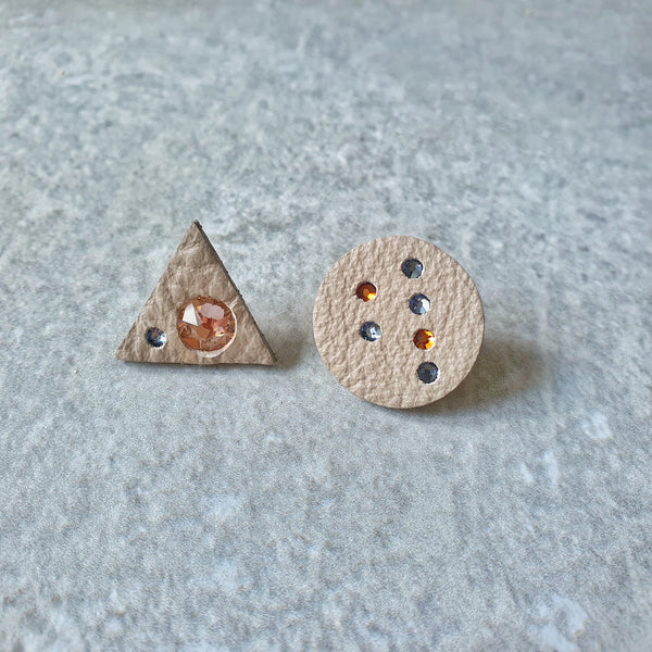 Classique Multiway Asymmetrical Studs (ABALONE)