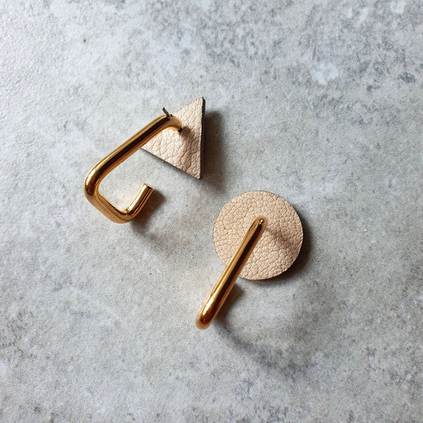 Classique Multiway Asymmetrical Studs (ABALONE)