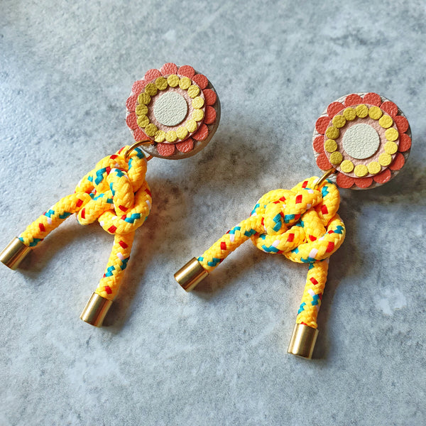 Kaleidoscope Knotted Dangle-studs (SUNSHINE)