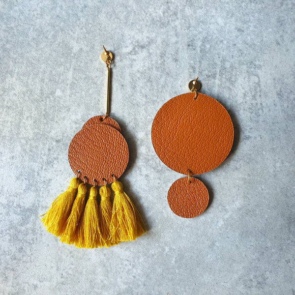 All-Rounder Tassel Earrings (DIJON)