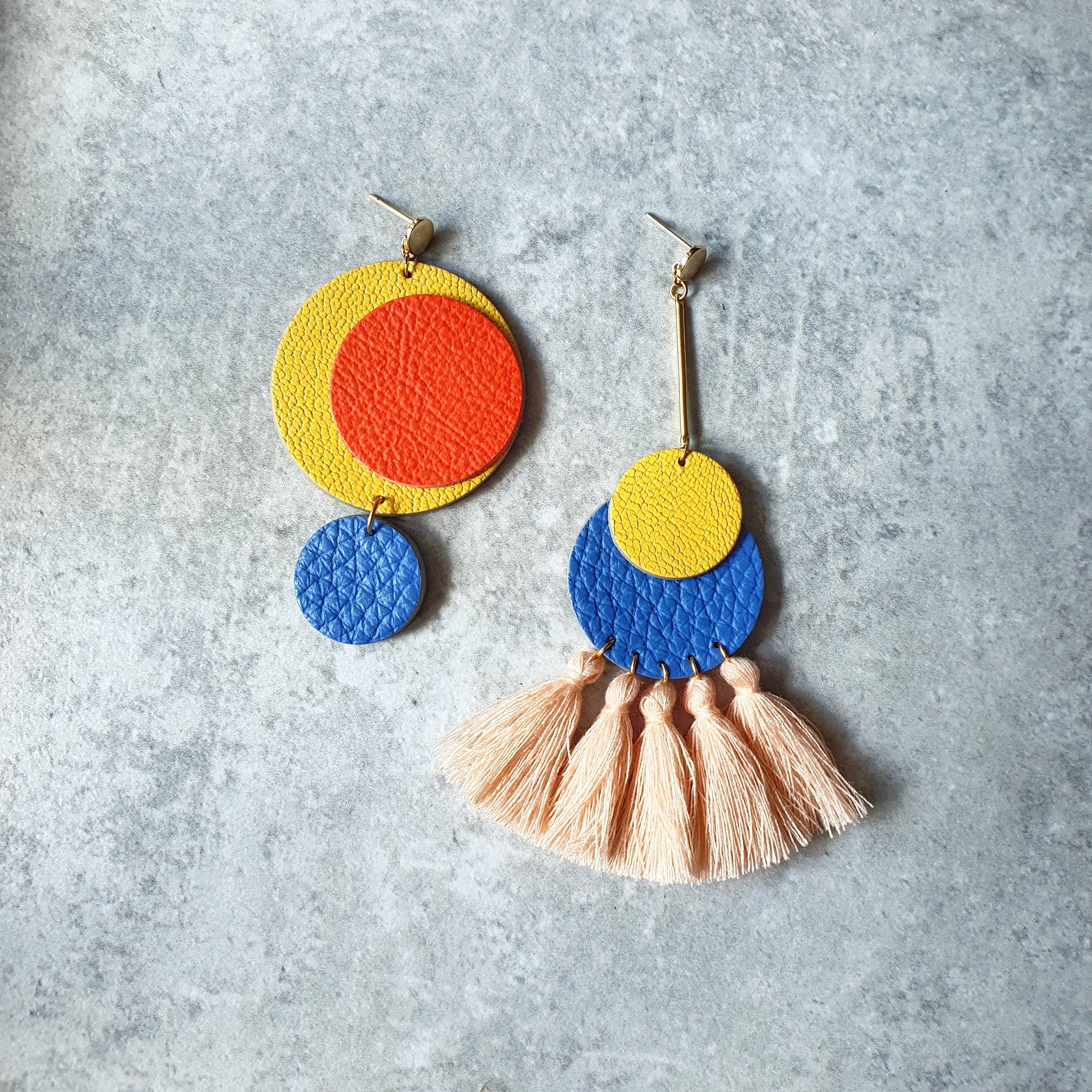 All-Rounder Tassel Earrings (PEACH)