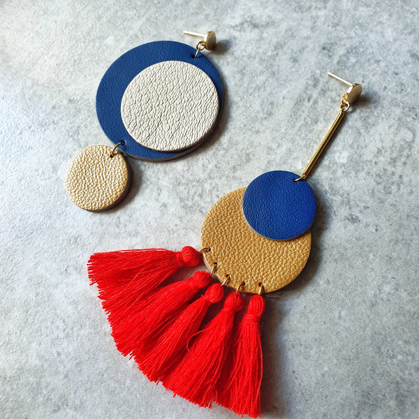 All-Rounder Tassel Earrings (SCARLET)