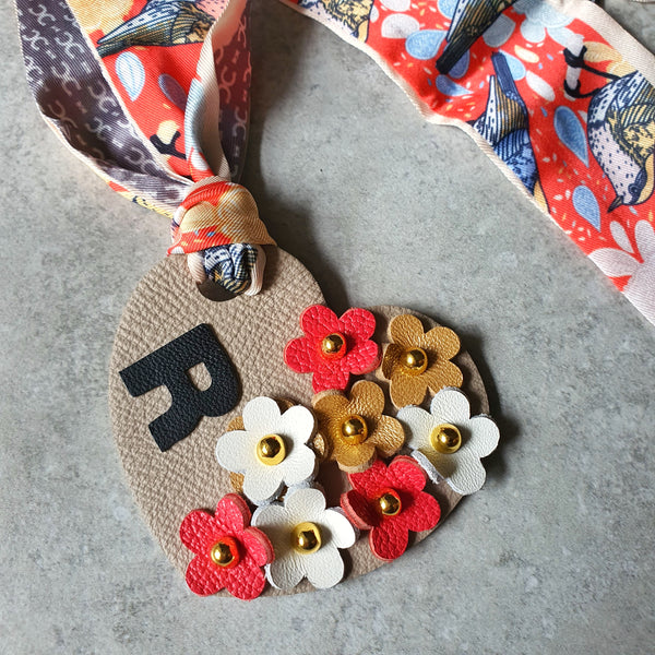 Posie Heart Bagcharm (GRAY)