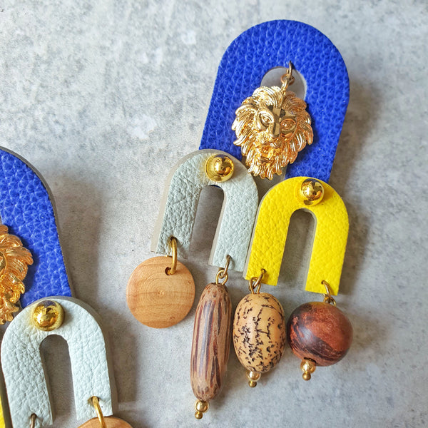 Tri-Arch Lionhead Dangle-studs (CIRQUE)