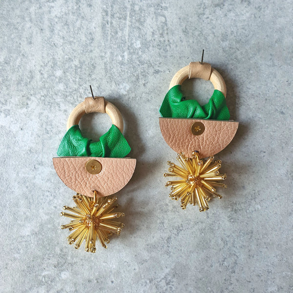 Light The Night Dangle-studs (GREEN)