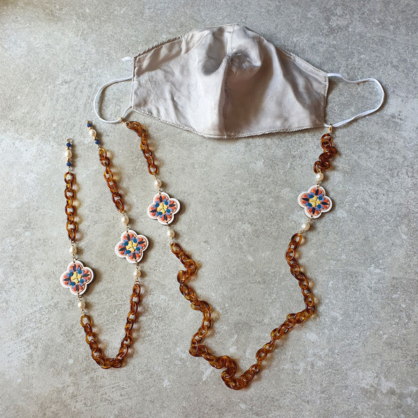 3-in-1 Peranakan Tile Lariat (WHITE)