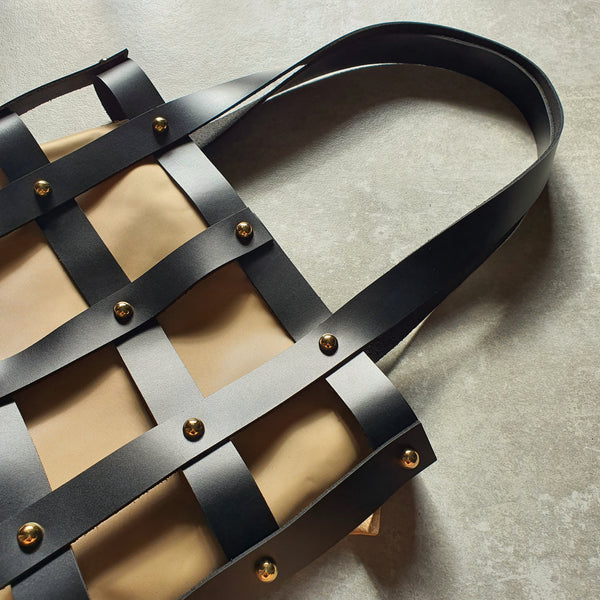 Leather Square Caged Tote (BLACK)