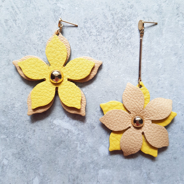 Floral Drop Asymmetrical Earrings (YELLOW/DARK NUDE)