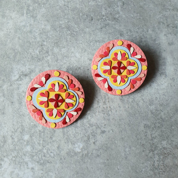 Medallion Peranakan Tile Megastuds (PINK)