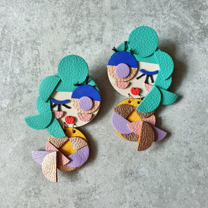 Mermaid Twins Dangle-studs (FROLIQUE)