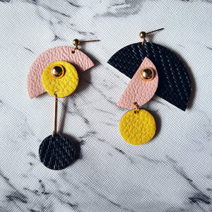 PacMan Asymmetrical Earrings (BLACK)