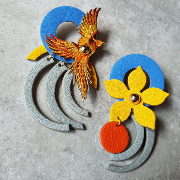 Phoenix Asymmetrical Dangle-studs (DUCHESS BLUE)