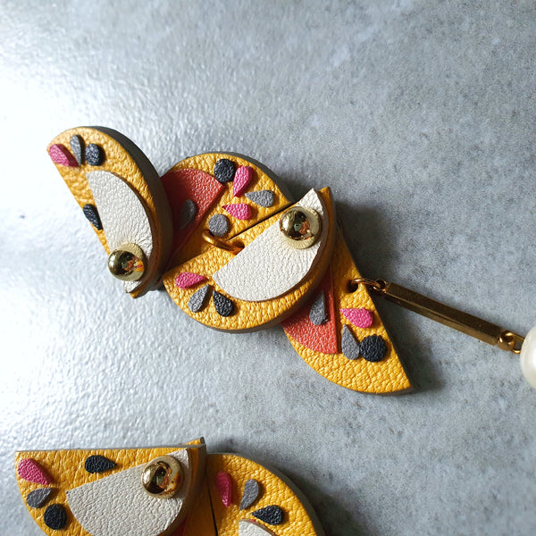 Stained-Glass Fan Dangle-studs (LEMON)